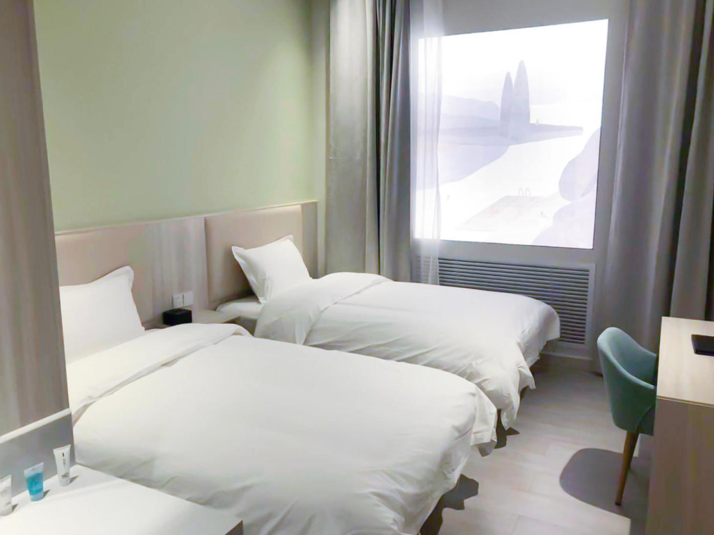 Saga Hotel 4*
